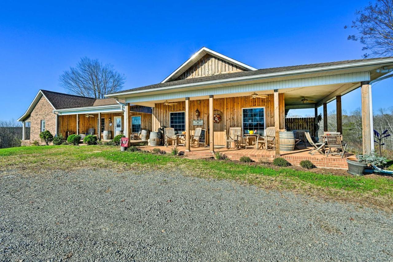 Breathtaking Elkin Getaway With Vineyard Views! Villa Exterior photo